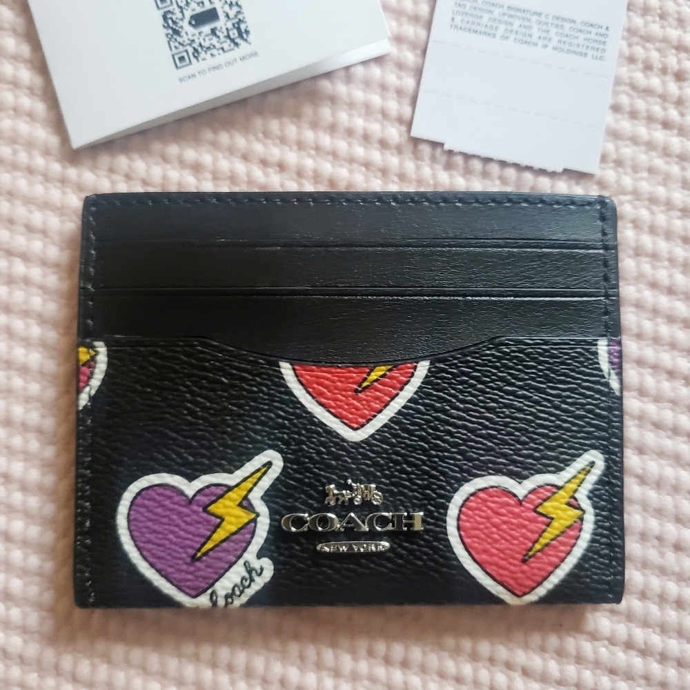 Coach Heart Print Card Case NWT Cute Gift for Mom Spring Wallet - Picture 4 of 8